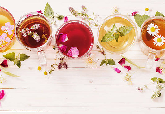 What Are “Natural Essences”? And Why They’re Perfect for Your Cup of Tea
